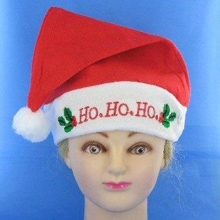 СВЕТЯЩАЯСЯ НОВОГОДНЯЯ ШАПКА С "HO HO HO" (12 шт.)