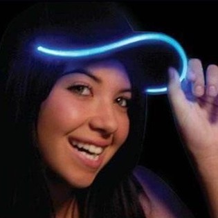 СВЕТЯЩАЯСЯ LED КЕПКА / PARTY CAPS - ЦВЕТ: СИНИЙ (6 шт.)